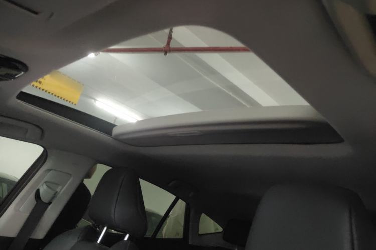 Used Toyota Venza 2022 Dual-Engine 2.5L CVT Two-Wheel Drive Luxury Edition Headliner