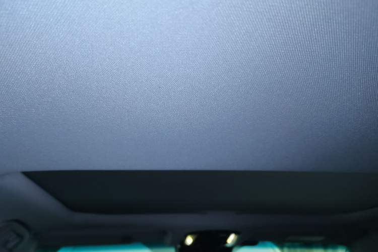Used Toyota Venza 2022 2.0L CVT Two-Wheel Drive Luxury Edition Headliner
