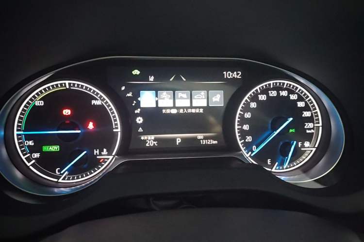 Used Toyota Venza 2022 Dual-Engine 2.5L CVT Two-Wheel Drive Prestige Edition Instrument Cluster