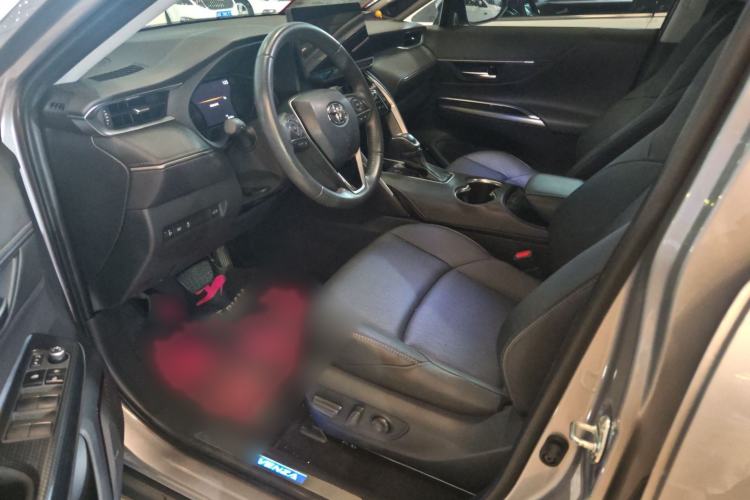Used Toyota Venza 2022 2.0L CVT Two-Wheel Drive Prestige Edition Left Front Seat
