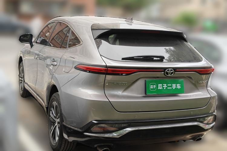 Used Toyota Venza 2022 2.0L CVT Two-Wheel Drive Luxury Edition Rear Left 45 Deg