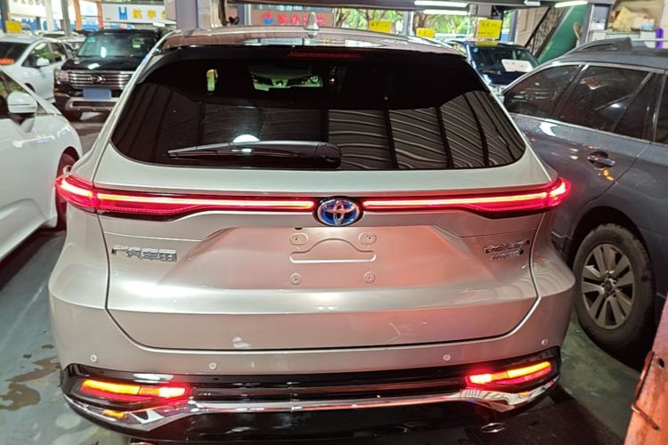 Used Toyota Venza 2022 Dual-Engine 2.5L CVT Two-Wheel Drive Prestige Edition Rear