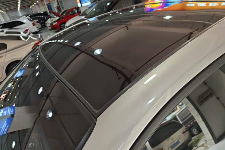 Used Toyota Venza 2022 2.0L CVT Two-Wheel Drive Prestige Edition Roof
