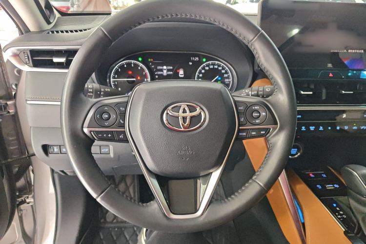 Used Toyota Venza 2022 2.0L CVT Two-Wheel Drive Prestige Edition Steering Wheel