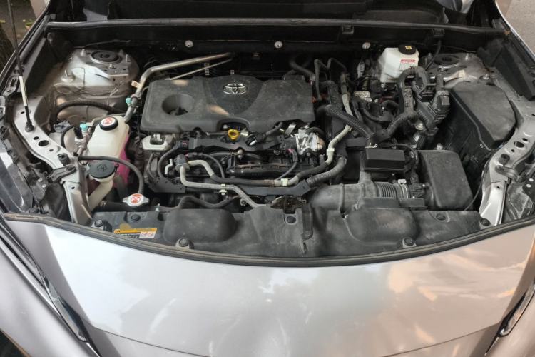 Used Toyota Venza 2022 Dual-Engine 2.5L CVT Two-Wheel Drive Luxury Edition Engine Bay