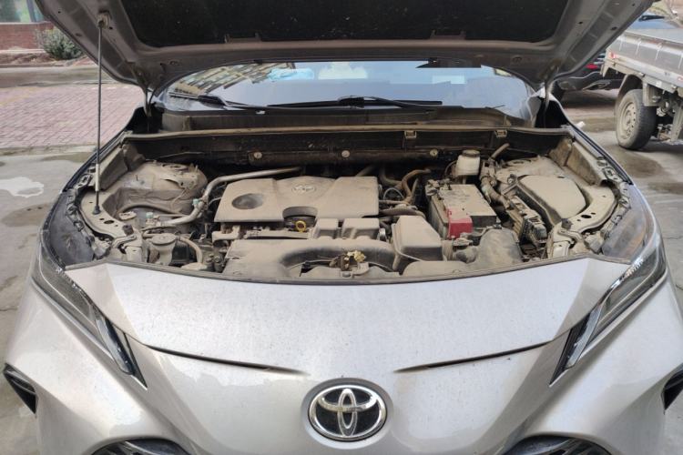 Used Toyota Venza 2022 2.0L CVT Two-Wheel Drive Luxury Edition Engine Bay