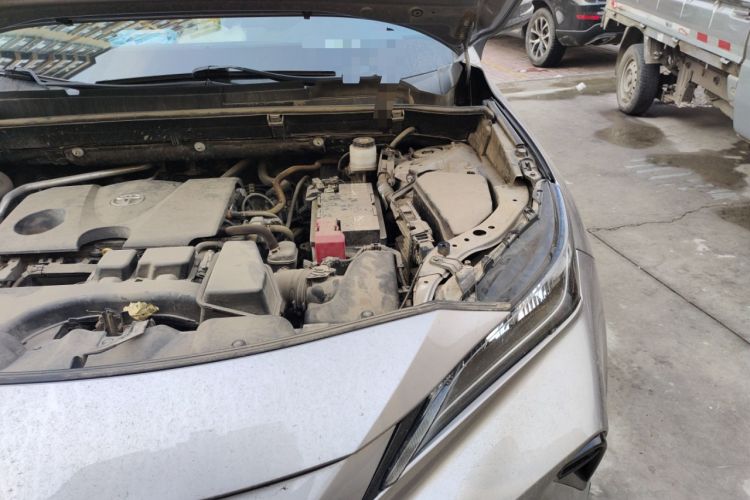Used Toyota Venza 2022 2.0L CVT Two-Wheel Drive Luxury Edition Engine Bay Left