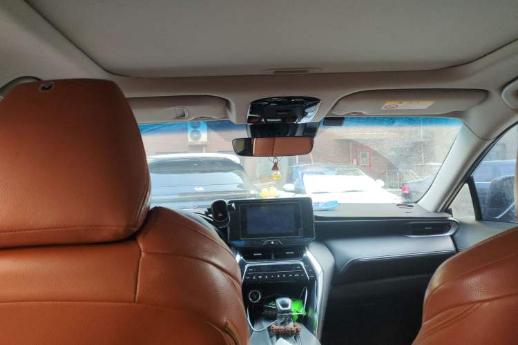 Used Toyota Venza 2022 2.0L CVT Two-Wheel Drive Luxury Edition Headliner