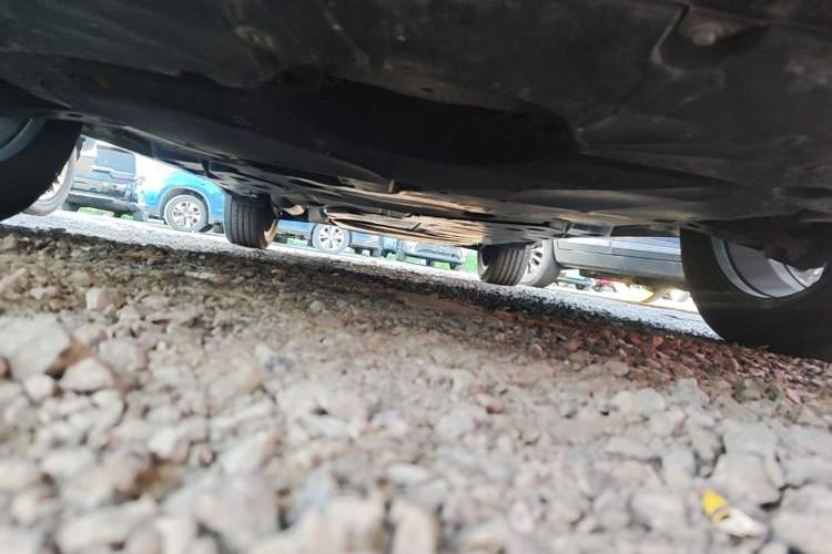 Used Toyota Venza 2022 Dual-Engine 2.5L CVT Four-Wheel Drive Supreme Edition Chassis Front