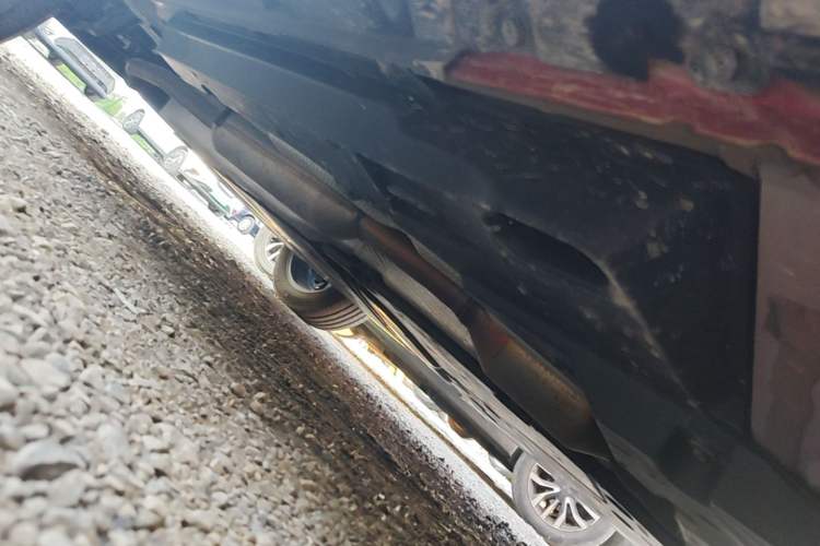 Used Toyota Venza 2022 Dual-Engine 2.5L CVT Four-Wheel Drive Supreme Edition Chassis Front Right
