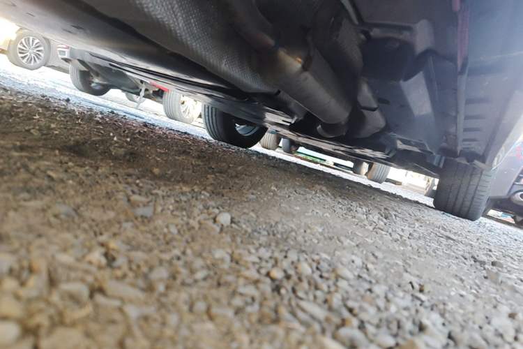 Used Toyota Venza 2022 Dual-Engine 2.5L CVT Four-Wheel Drive Supreme Edition Chassis Rear Right