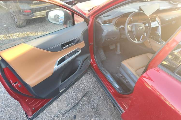 Used Toyota Venza 2022 Dual-Engine 2.5L CVT Four-Wheel Drive Supreme Edition Driver Seat