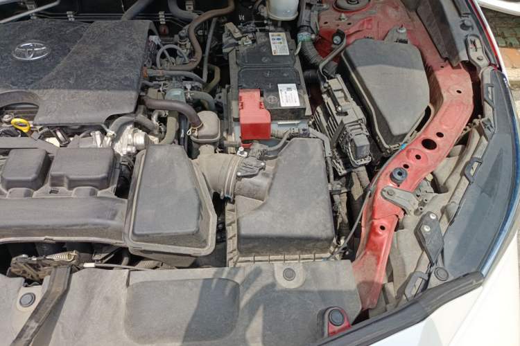 Used Toyota Venza 2022 2.0L CVT Four-Wheel Drive Supreme Edition Engine Bay Left