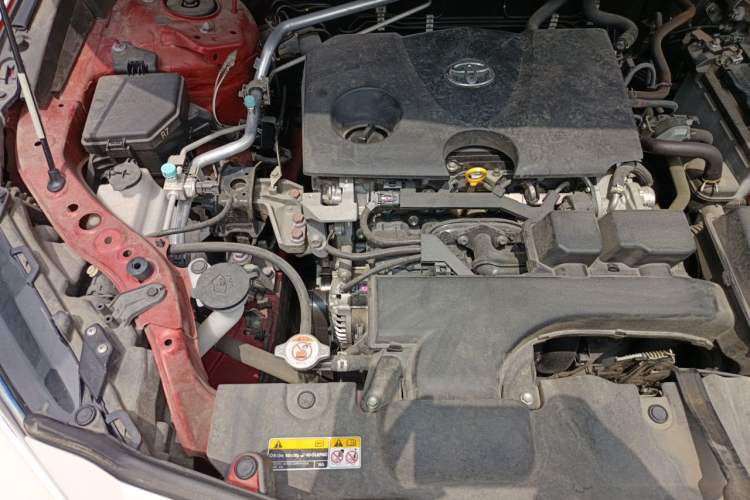 Used Toyota Venza 2022 2.0L CVT Four-Wheel Drive Supreme Edition Engine Bay Right