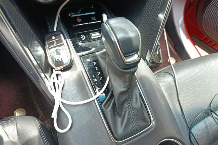 Used Toyota Venza 2022 2.0L CVT Four-Wheel Drive Supreme Edition Gear Lever
