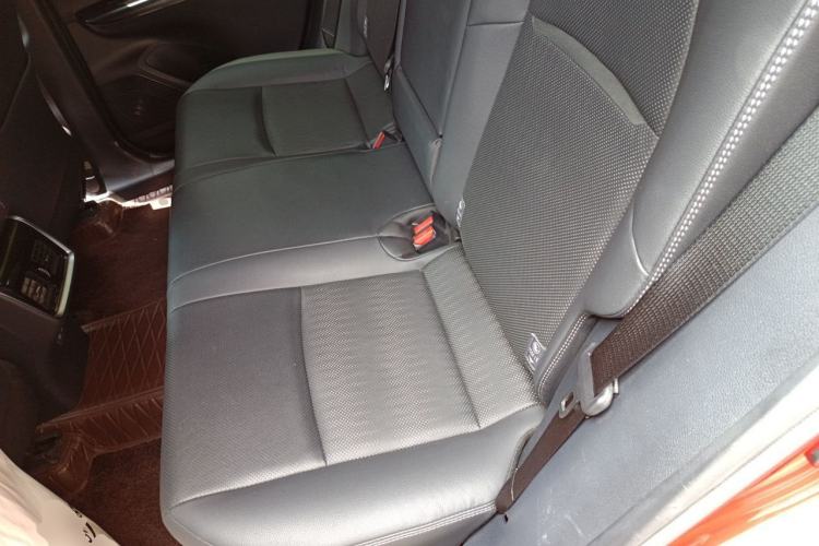 Used Toyota Venza 2022 2.0L CVT Four-Wheel Drive Supreme Edition Left Rear Seat