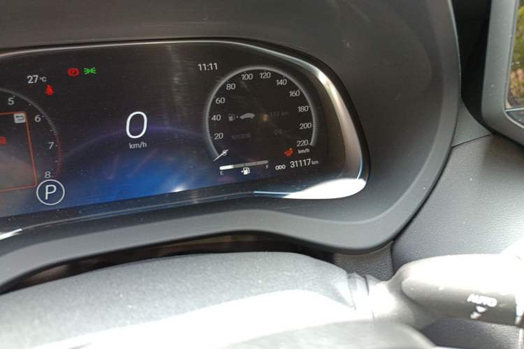 Used Toyota Venza 2022 2.0L CVT Four-Wheel Drive Supreme Edition Odometer Close Up
