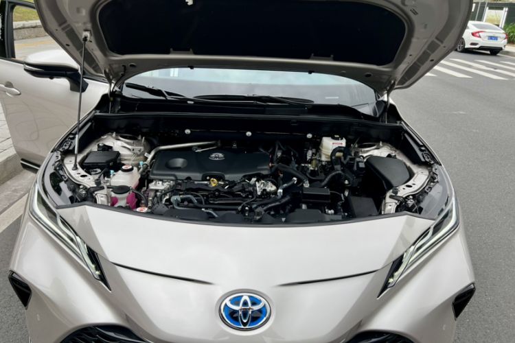 Used Toyota Venza 2022 Dual-Engine 2.5L CVT Two-Wheel Drive Prestige Edition Engine Bay
