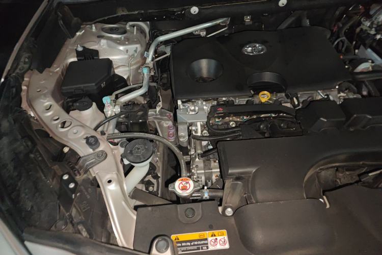 Used Toyota Venza 2022 2.0L CVT Two-Wheel Drive Prestige Edition Engine Bay Right