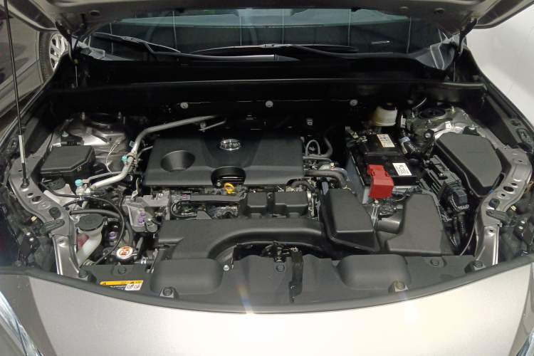 Used Toyota Venza 2022 2.0L CVT Two-Wheel Drive Prestige Edition Engine Bay