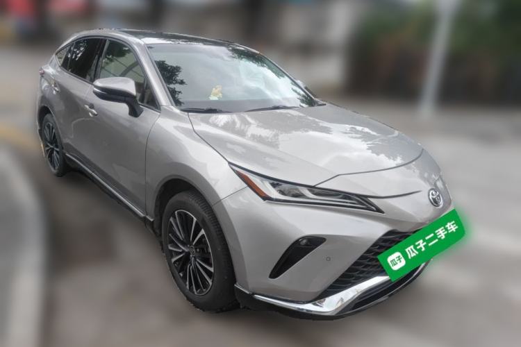 Used Toyota Venza 2022 2.0L CVT Two-Wheel Drive Prestige Edition Front Right 45 Deg