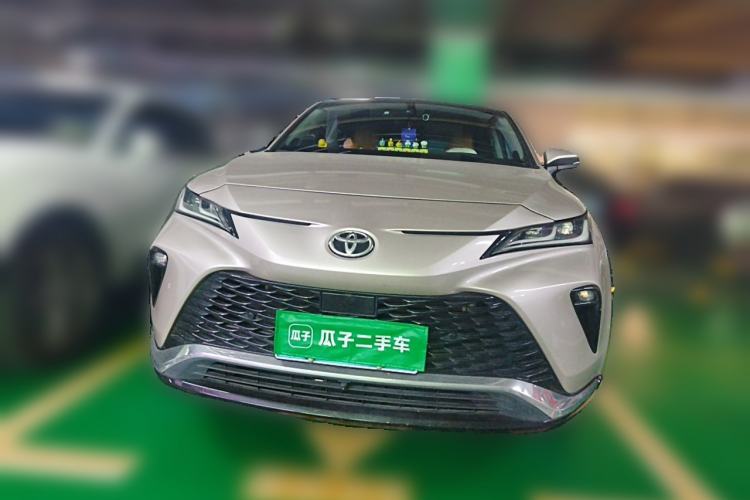 Used Toyota Venza 2022 2.0L CVT Two-Wheel Drive Prestige Edition Front