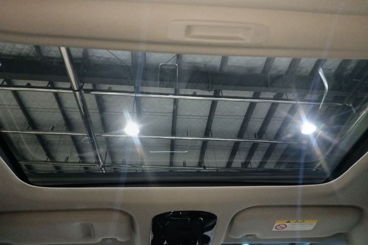 Used Toyota Venza 2022 2.0L CVT Two-Wheel Drive Prestige Edition Headliner