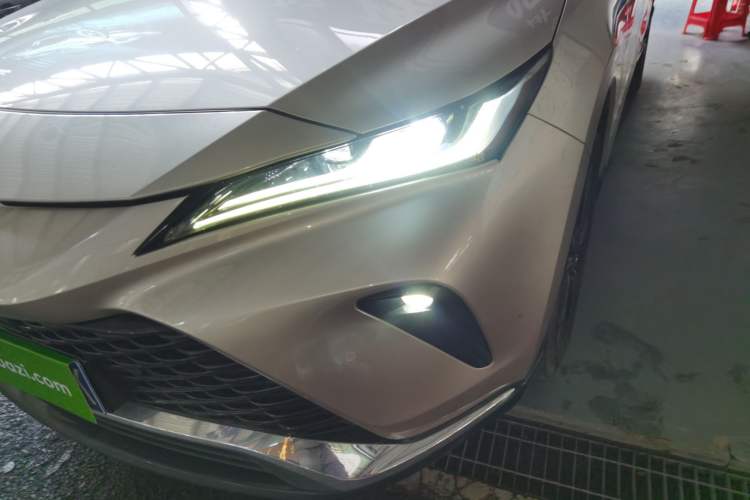 Used Toyota Venza 2022 2.0L CVT Two-Wheel Drive Prestige Edition Left Front Headlight