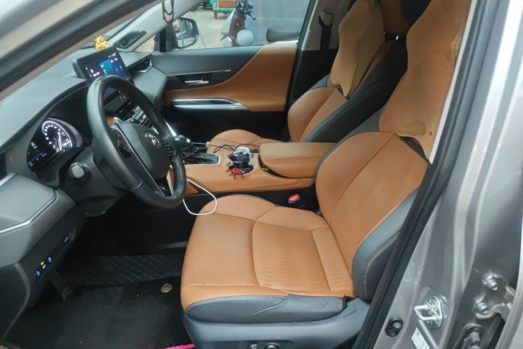 Used Toyota Venza 2022 2.0L CVT Two-Wheel Drive Prestige Edition Left Front Seat