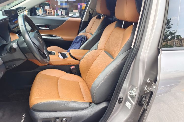 Used Toyota Venza 2022 2.0L CVT Two-Wheel Drive Prestige Edition Left Front Seat