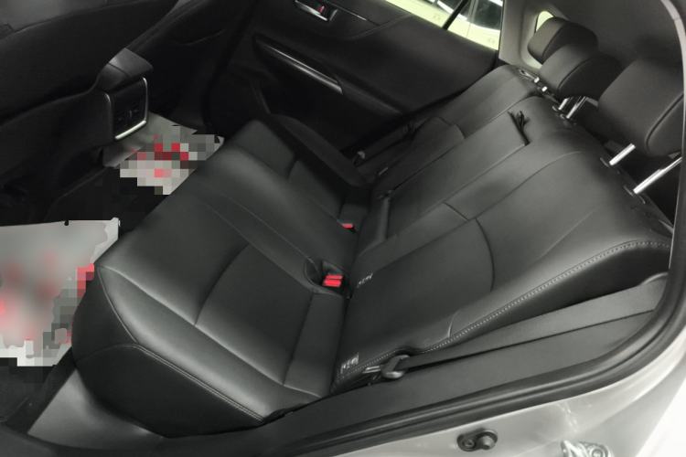 Used Toyota Venza 2022 2.0L CVT Two-Wheel Drive Luxury Edition Left Rear Seat