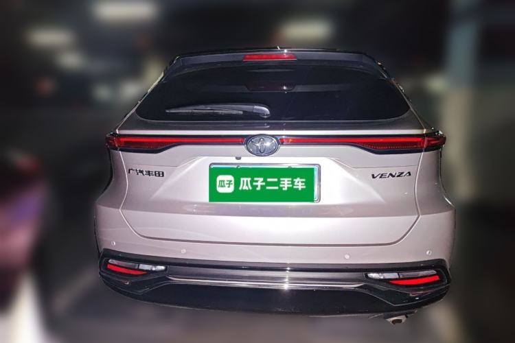 Used Toyota Venza 2022 2.0L CVT Two-Wheel Drive Prestige Edition Rear