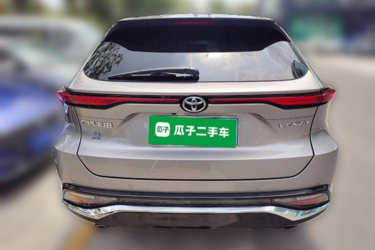 Used Toyota Venza 2022 2.0L CVT Two-Wheel Drive Prestige Edition Rear