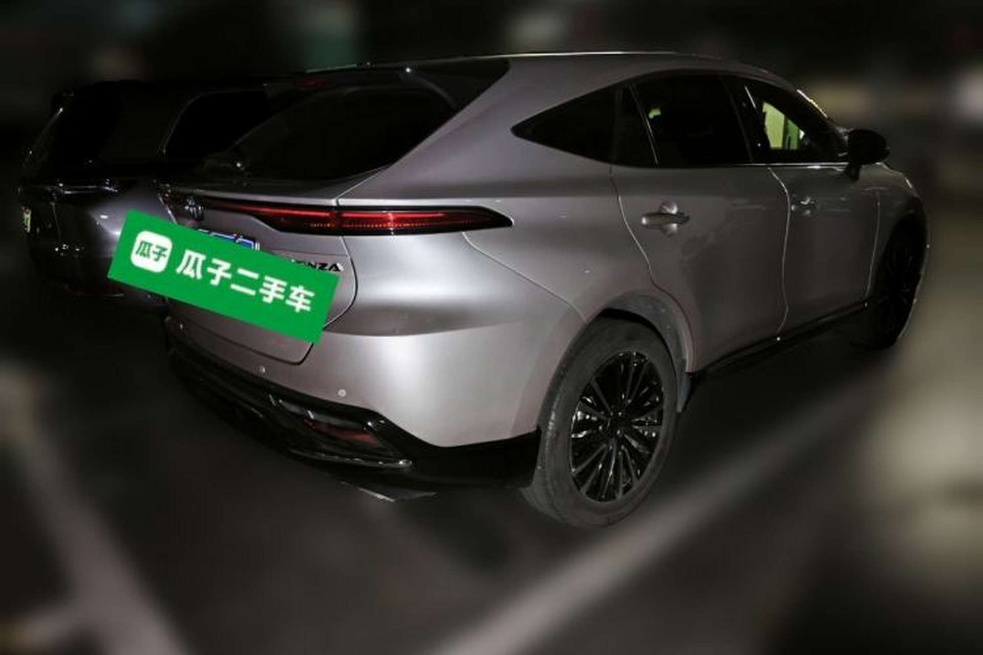 Used Toyota Venza 2022 2.0L CVT Two-Wheel Drive Prestige Edition Rear Right 45 Deg