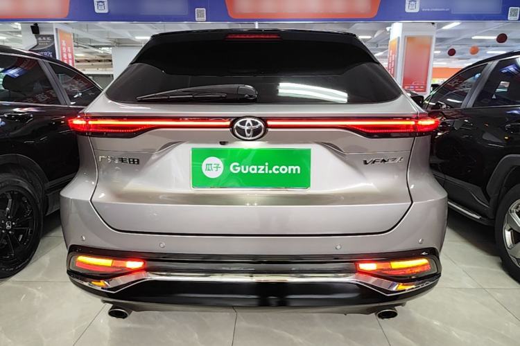 Used Toyota Venza 2022 2.0L CVT Two-Wheel Drive Prestige Edition Rear