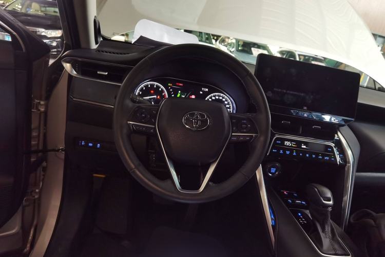 Used Toyota Venza 2022 2.0L CVT Two-Wheel Drive Prestige Edition Steering Wheel