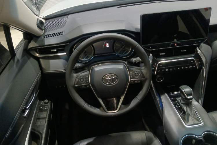 Used Toyota Venza 2022 2.0L CVT Two-Wheel Drive Prestige Edition Steering Wheel