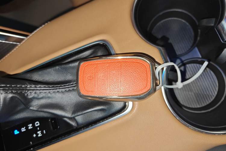 Used Toyota Venza 2022 2.0L CVT Two-Wheel Drive Prestige Edition Vehicle Key