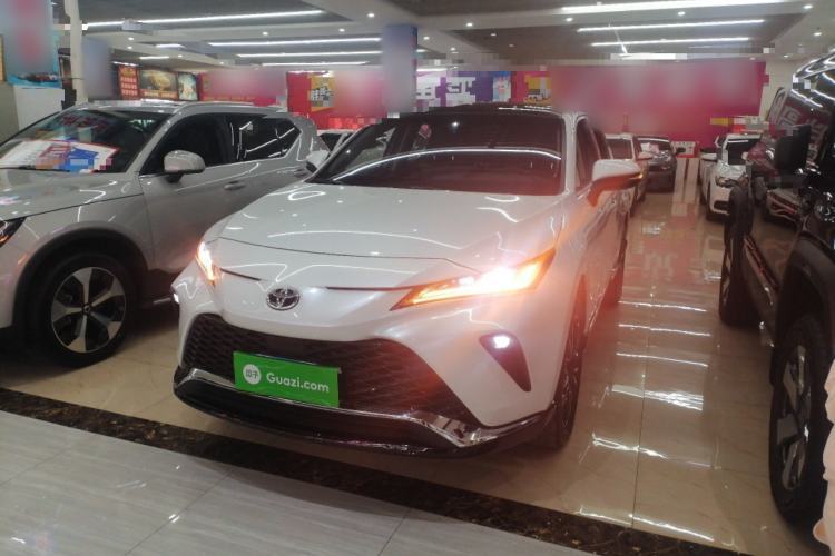 Used Toyota Venza 2022 2.0L CVT Two-Wheel Drive Prestige Edition Guazi used car, China used car export, Used car for sale, Used  cars, Cheapest cars for sale