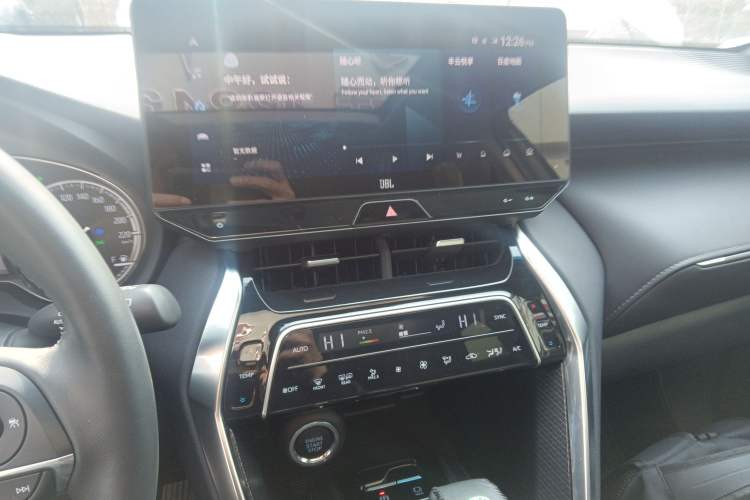 Used Toyota Venza 2022 2.0L CVT Two-Wheel Drive Prestige Edition Audio And AC Panel