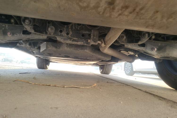 Used Toyota Venza 2022 Dual-Engine 2.5L CVT Four-Wheel Drive Supreme Edition Chassis Rear
