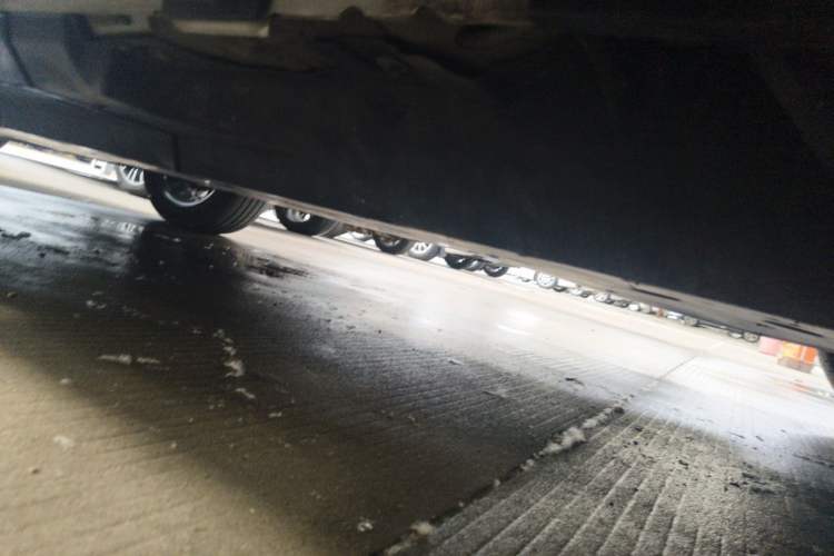 Used Toyota Venza 2022 2.0L CVT Two-Wheel Drive Prestige Edition Chassis Rear Left