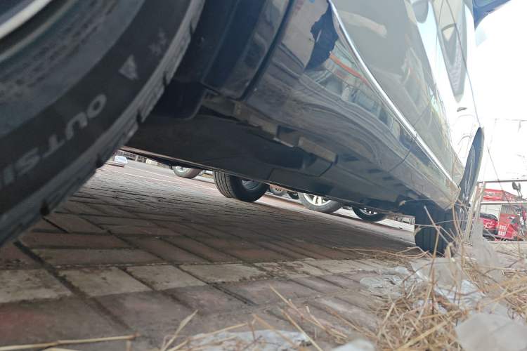 Used Toyota Venza 2022 2.0L CVT Two-Wheel Drive Prestige Edition Chassis Rear Right