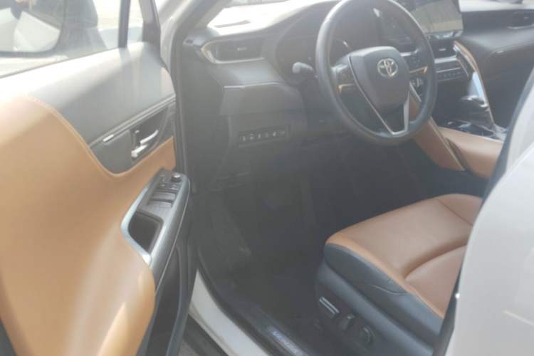 Used Toyota Venza 2022 2.0L CVT Four-Wheel Drive Supreme Edition Driver Seat