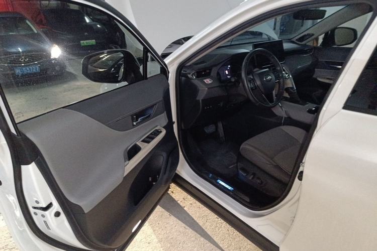 Used Toyota Venza 2022 Dual-Engine 2.5L CVT Two-Wheel Drive Prestige Edition Driver Seat