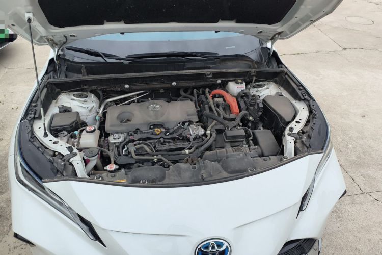 Used Toyota Venza 2022 Dual-Engine 2.5L CVT Four-Wheel Drive Supreme Edition Engine Bay