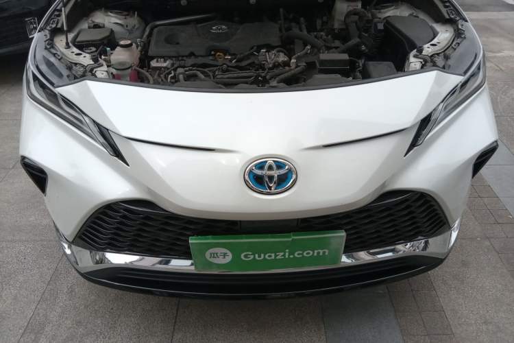 Used Toyota Venza 2022 Dual-Engine 2.5L CVT Two-Wheel Drive Prestige Edition Engine Bay