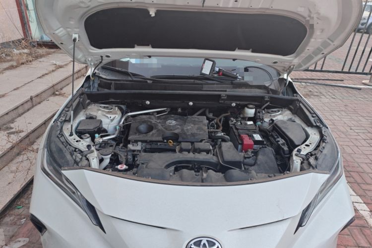 Used Toyota Venza 2022 2.0L CVT Two-Wheel Drive Prestige Edition Engine Bay
