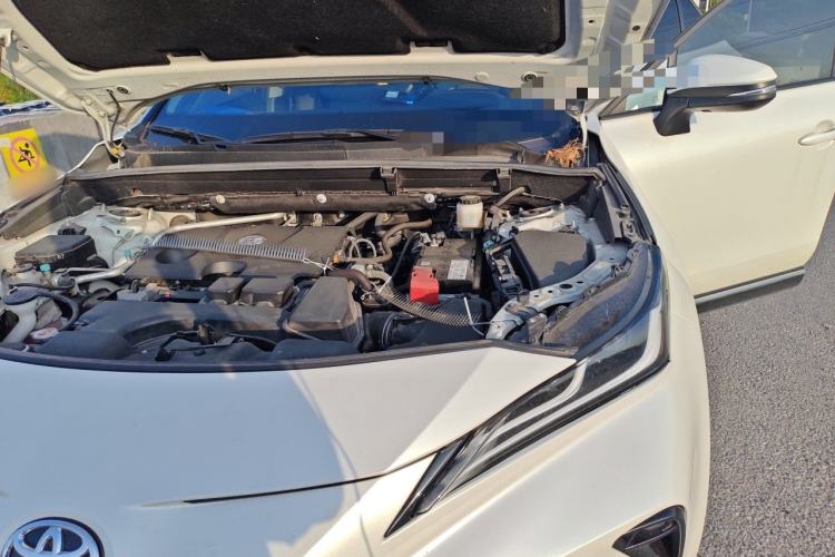 Used Toyota Venza 2022 2.0L CVT Two-Wheel Drive Prestige Edition Engine Bay Left
