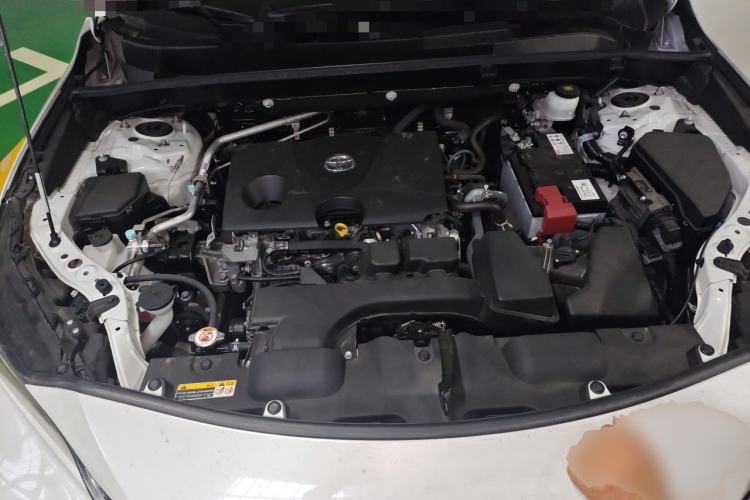 Used Toyota Venza 2022 2.0L CVT Two-Wheel Drive Prestige Edition Engine Bay